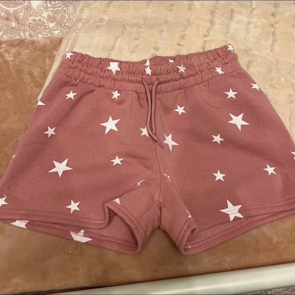 Star shorts